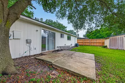 7515 Londres Drive, Houston, TX 77083 - Photo 36