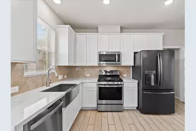 262 Peninsula Point Drive, Montgomery, TX 77356 - Photo 32