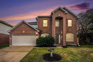 3811 Misty Falls Ln, Friendswood, TX 77546 - Photo 1