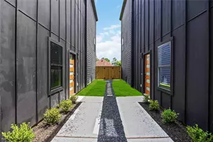 2407 Dolly Wright St, Houston, TX 77088 - Photo 2