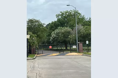 802 Cypresswood Bough, Spring, TX 77373 - Photo 6