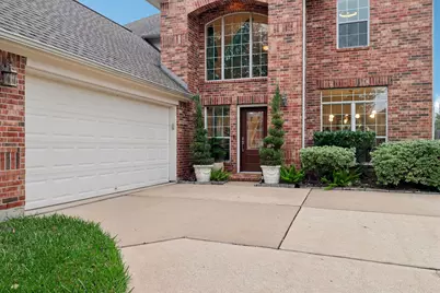 11312 Starlight Bay Street, Pearland, TX 77584 - Photo 2