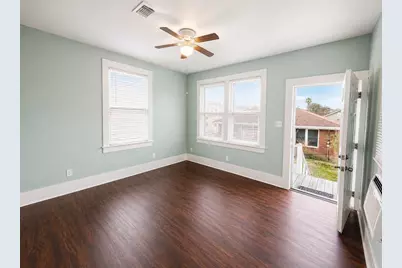 4114 Avenue S 1/2 #A, Galveston, TX 77550 - Photo 2