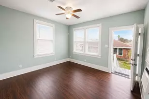 4114 Ave S 1/2, Galveston, TX 77550 - Photo 2