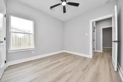 216 W Curtis Avenue, Pasadena, TX 77502 - Photo 36