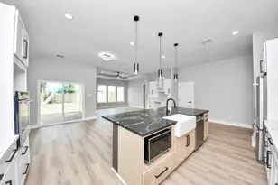 216 W Curtis Ave, Pasadena, TX 77502 - Photo 14