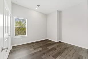 802 Berry Sage Ln, Houston, TX 77022 - Photo 18