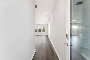 802 Berry Sage Ln, Houston, TX 77022 - Photo 4