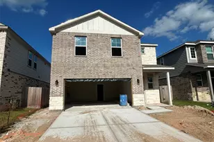 215 Brazen Frst Trl, Magnolia, TX 77354 - Photo 2