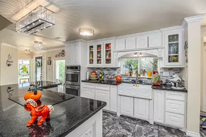 1570 Yaupon Cove Drive, Onalaska, TX 77360 - Photo 16