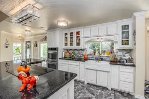 1570 Yaupon Cove Dr, Onalaska, TX 77360 - Photo 16