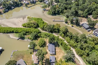 1570 Yaupon Cove Drive, Onalaska, TX 77360 - Photo 4