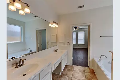 2114 Wembley Way, Rosenberg, TX 77471 - Photo 10