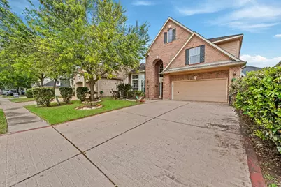 14427 Manorbier Lane, Sugar Land, TX 77498 - Photo 2