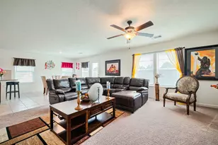 23335 Greenway Creek Ln, Spring, TX 77373 - Photo 10