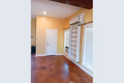 9500 Mayfield Avenue #E, Shiro, TX 77876 - Photo 2