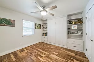 5731 Grape St, Houston, TX 77096 - Photo 24