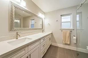 5731 Grape St, Houston, TX 77096 - Photo 18