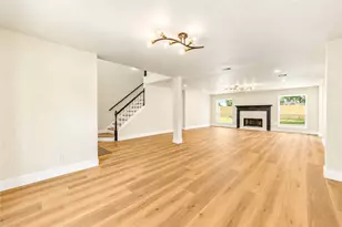 6735 Coral Ridge Rd, Houston, TX 77069 - Photo 12