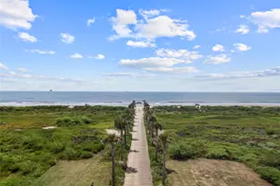 683 Seaside Dr, Crystal Beach, TX 77650 - Photo 40