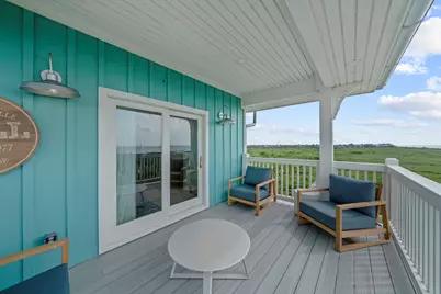 683 Seaside Dr, Crystal Beach, TX 77650 - Photo 28