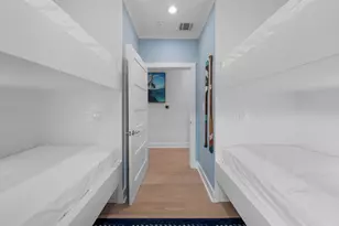 683 Seaside Dr, Crystal Beach, TX 77650 - Photo 24
