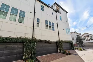 2605 Maxroy St, Houston, TX 77007 - Photo 10