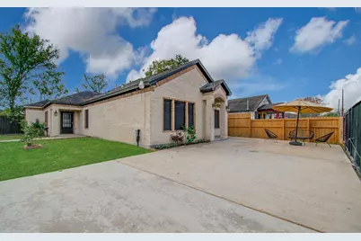 8040 Howton St Street #1-2, Houston, TX 77028 - Photo 34