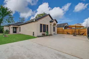 8040 Howton St St, Houston, TX 77028 - Photo 34