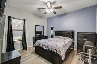 8040 Howton St St, Houston, TX 77028 - Photo 30