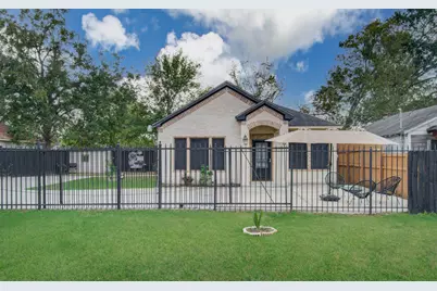 8040 Howton St Street #1-2, Houston, TX 77028 - Photo 1