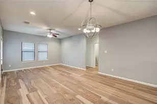 8040 Howton St St, Houston, TX 77028 - Photo 8