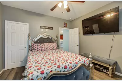 8040 Howton St Street #1-2, Houston, TX 77028 - Photo 26