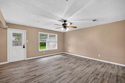 11911 24th Street, Santa Fe, TX 77510 - Photo 8