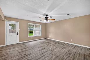 11911 24th St, Santa Fe, TX 77510 - Photo 8