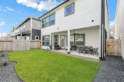 4209 Weathered Oak Drive, Houston, TX 77080 - Photo 2