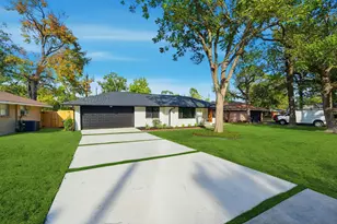 8810 Theysen Dr, Houston, TX 77080 - Photo 2