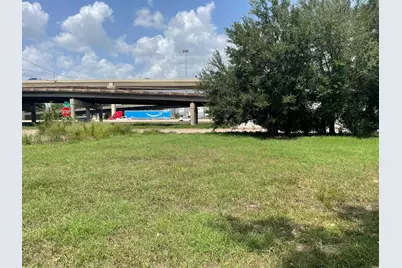 2003 Nagle Street, Houston, TX 77003 - Photo 2