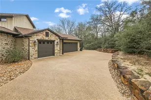 4904 Holden Cir, College Station, TX 77845 - Photo 42