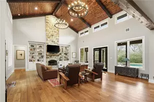 4904 Holden Cir, College Station, TX 77845 - Photo 2