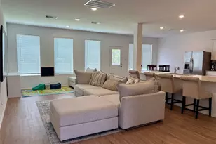 2031 Iris Hls Ln, Crosby, TX 77532 - Photo 2