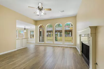115 Chariss Glen Drive, League City, TX 77573 - Photo 6