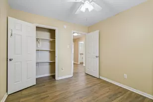 115 Chariss Glen Dr, League City, TX 77573 - Photo 20
