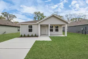 809 Jefferson Ave, Cleveland, TX 77327 - Photo 4