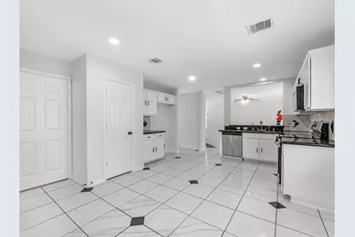15118 Gaines Meadow Court, Houston, TX 77083 - Photo 6