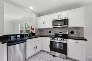 15118 Gaines Meadow Ct, Houston, TX 77083 - Photo 4
