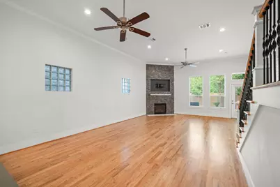 206 Burr Street #A, Houston, TX 77011 - Photo 16
