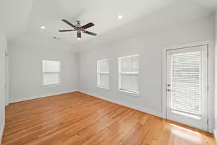 206 Burr St, Houston, TX 77011 - Photo 40