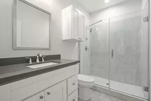 206 Burr St, Houston, TX 77011 - Photo 26