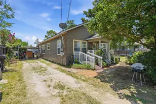 1205 Idylwild St, Houston, TX 77009 - Photo 2